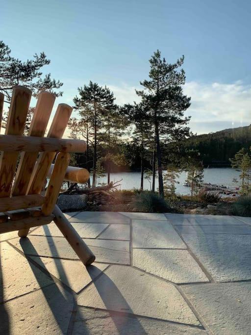 Cosy Cabin Between Lake And Mountain Treungen Exterior photo